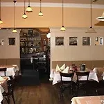 Boutique Adria 4* וולס