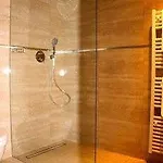 Boutique Adria 4* וולס