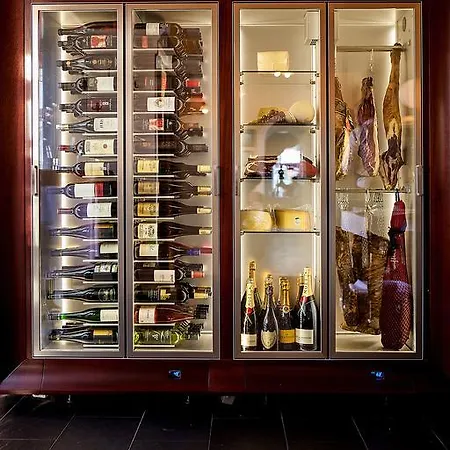 Hotel Boutique Adria 4*