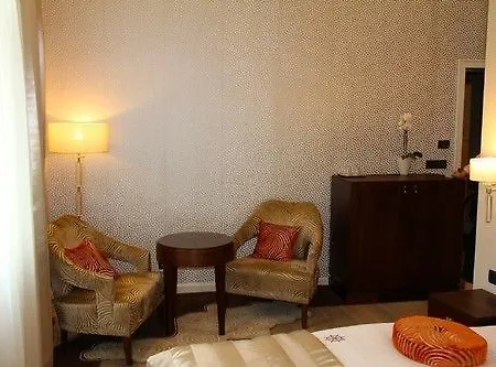 Boutique Hotel Adria 4*