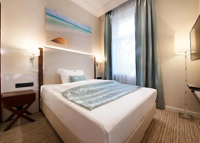 Boutique Adria Βελς