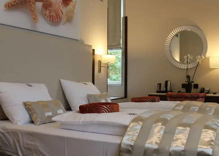 Boutique Adria Βελς