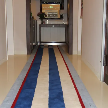 Hotel Boutique Adria 4*